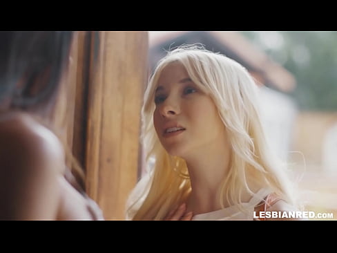 ❤️ Mergina grįžta namo po kelių mėnesių ir baigia valgyti savo patėvio putę ❤❌ Porno prie mūsų ﹏